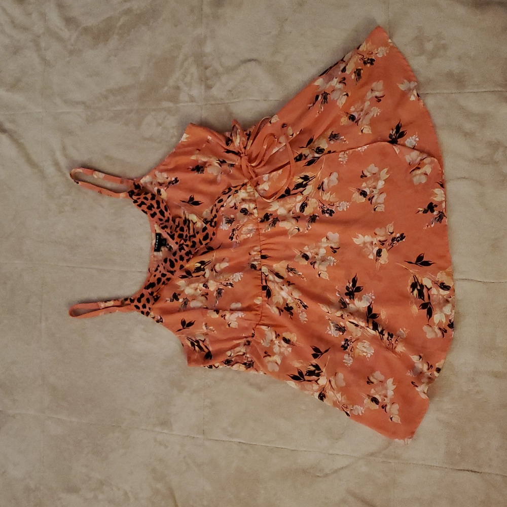 TORRID PEACH FLORAL ANIMAL PRINT TANK TOP Sarong tie waist BLOUSE Sz 2